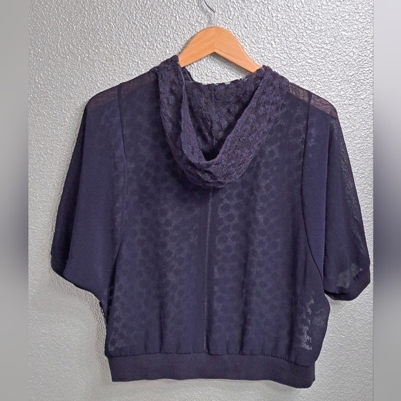 Mysty Woman Blue Lace Front Zip Up Jacket - Picture 7 of 8